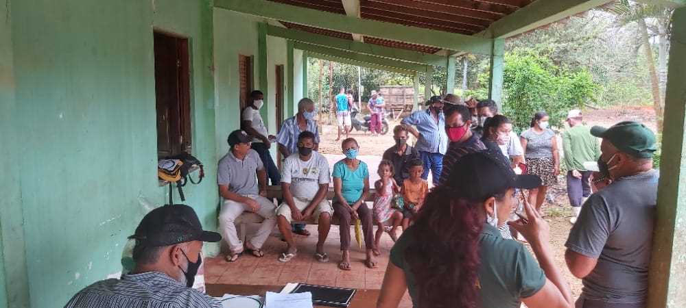Secretaria de Agricultura, SENAR e Sindicato dos Produtores de Camacã distribuem 100 cestas básicas para agricultores